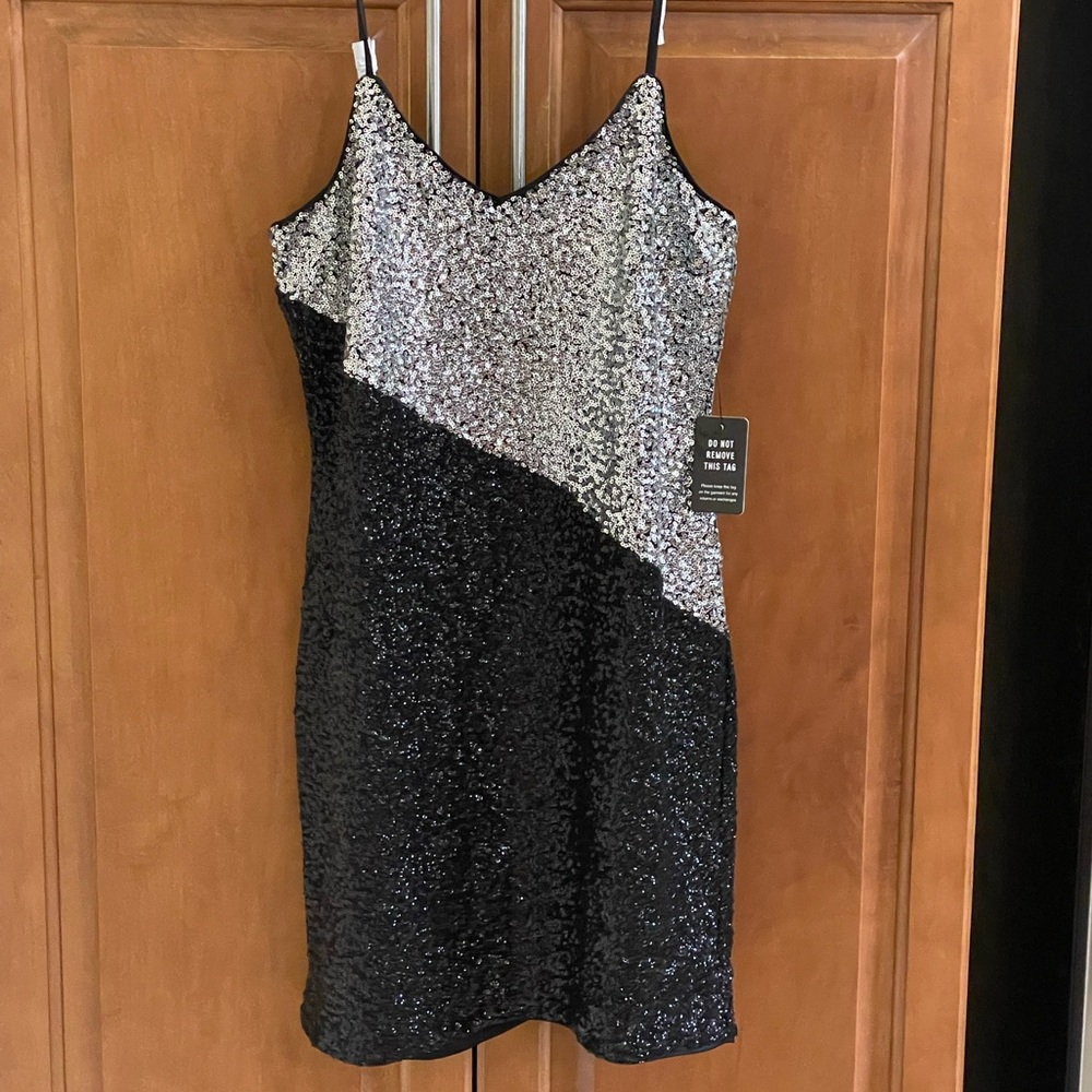 Express Color Block Sequin V-Neck Mini Slip Dress… - image 1